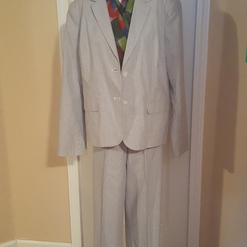 Pants Suit